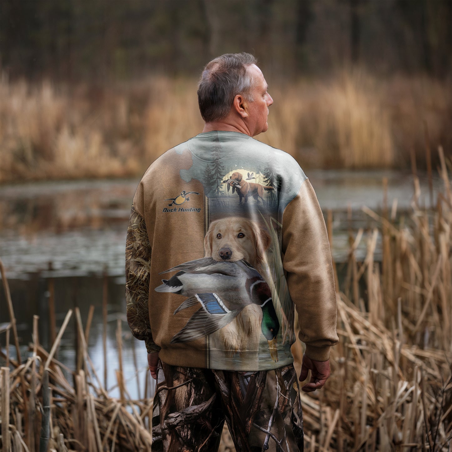 Retriever's Triumph Sweatshirt - Duck Hunting Collection - The Deerly