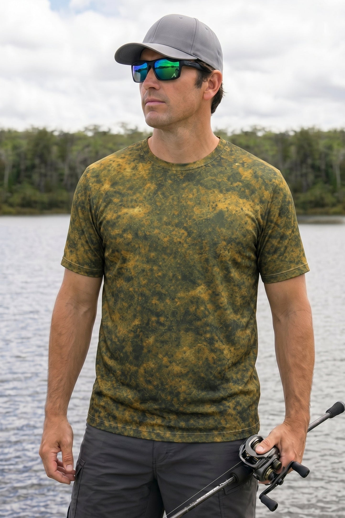 Pro Fishing Short Sleeve - Sunlit Timber Crappie - AOF14