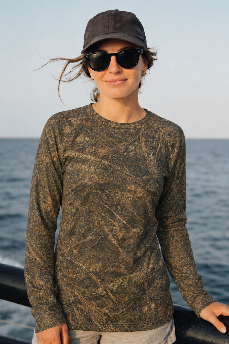 Women’s Fishing Long Sleeve - Stillwater Catfish - AOW01