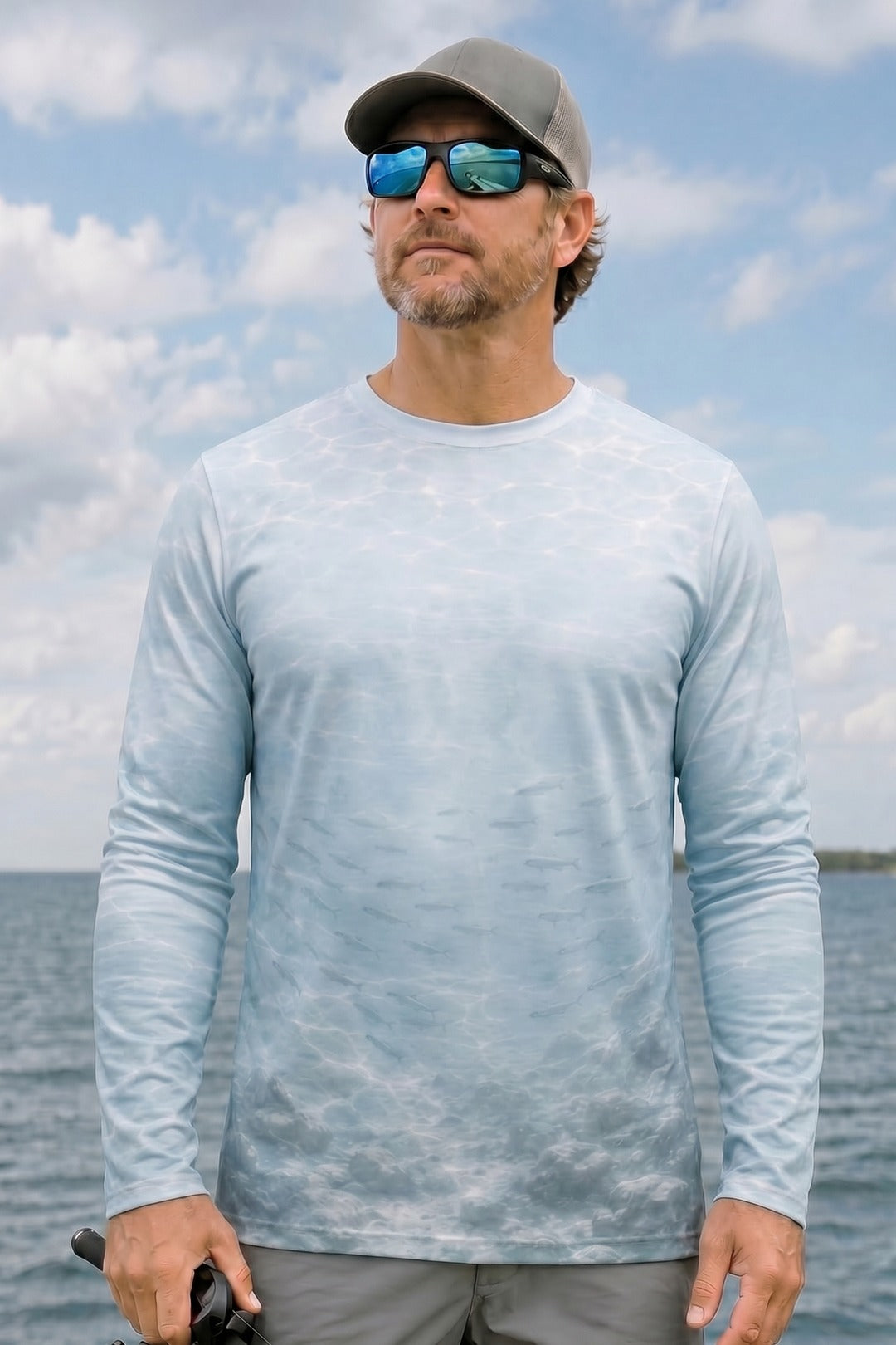 Performance Fishing Long Sleeve - Ghost Reef Laker - AOF77 lifestyle opposite side