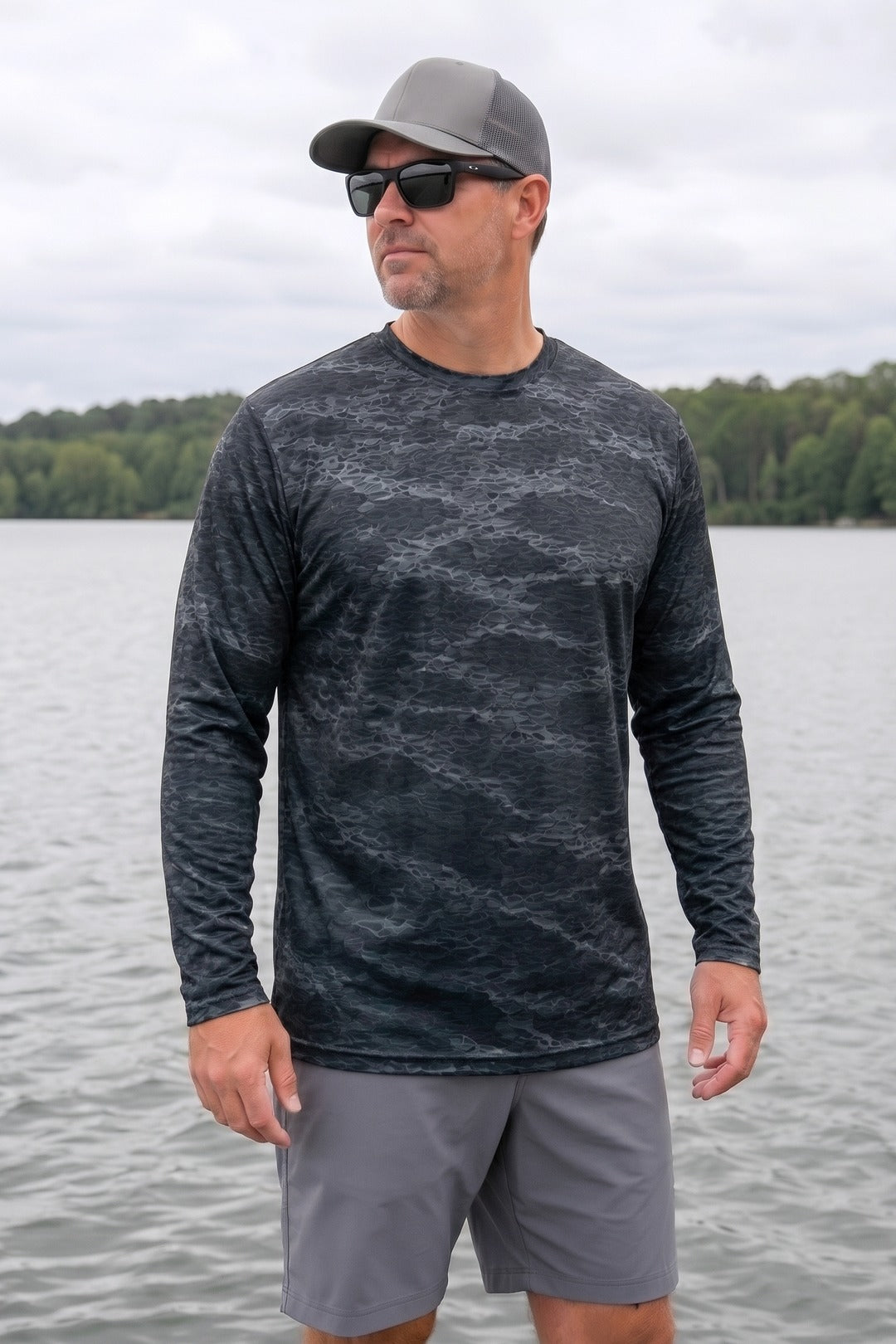 Performance Fishing Long Sleeve - Midnight Splash Striper - TBT210 image 3