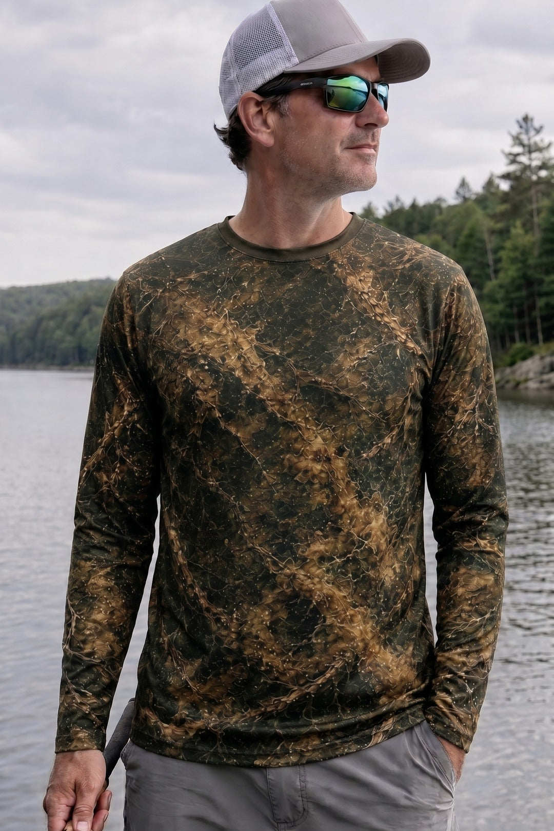 Performance Fishing Long Sleeve - Root Jaw Lift - RFC07 lifestyle opposite side