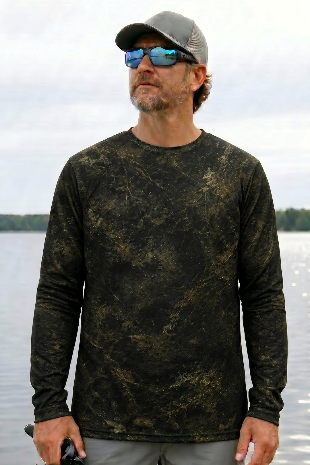 Performance Fishing Long Sleeve - Sunken Timber Catfish - RFC10 lifestyle opposite side