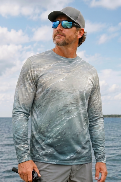 Performance Fishing Long Sleeve - Tarpon Silver Surge - AOF58 lifestyle opposite side