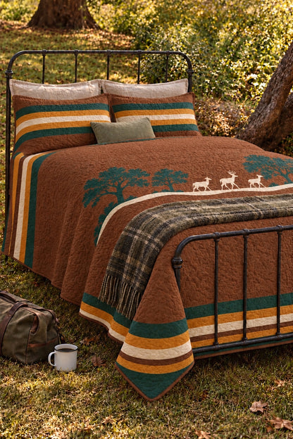 Oak Savanna Dusk Whitetail Quilt Set