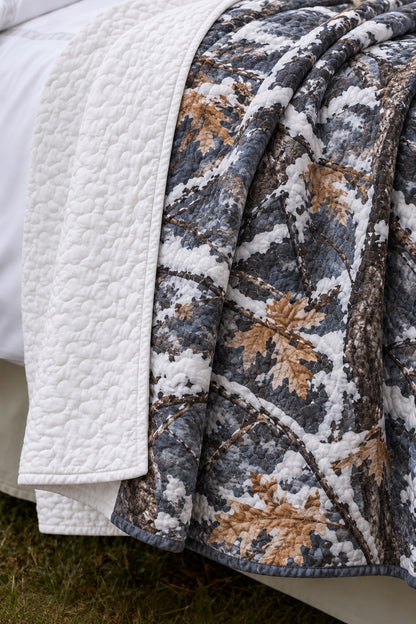 Snow Timber Whitetail Quilt Set