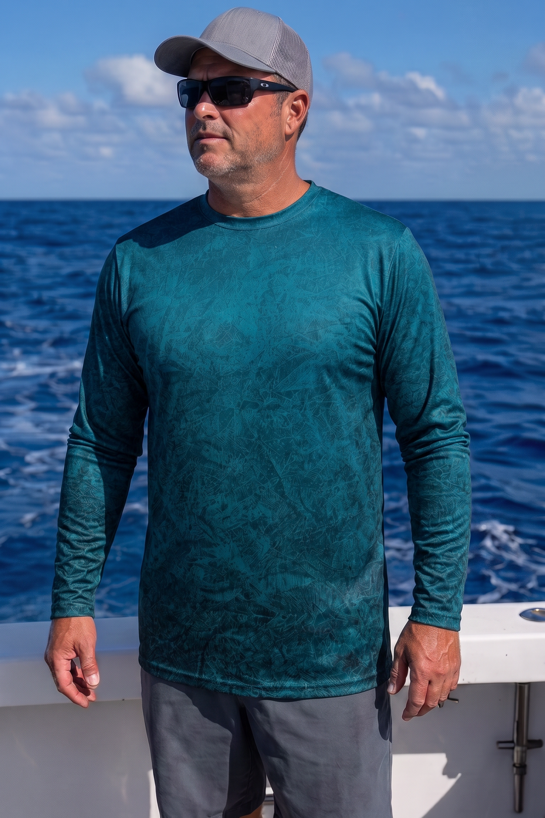 Performance Fishing Long Sleeve - Sunlit Reef Tarpon - DD5R image 3